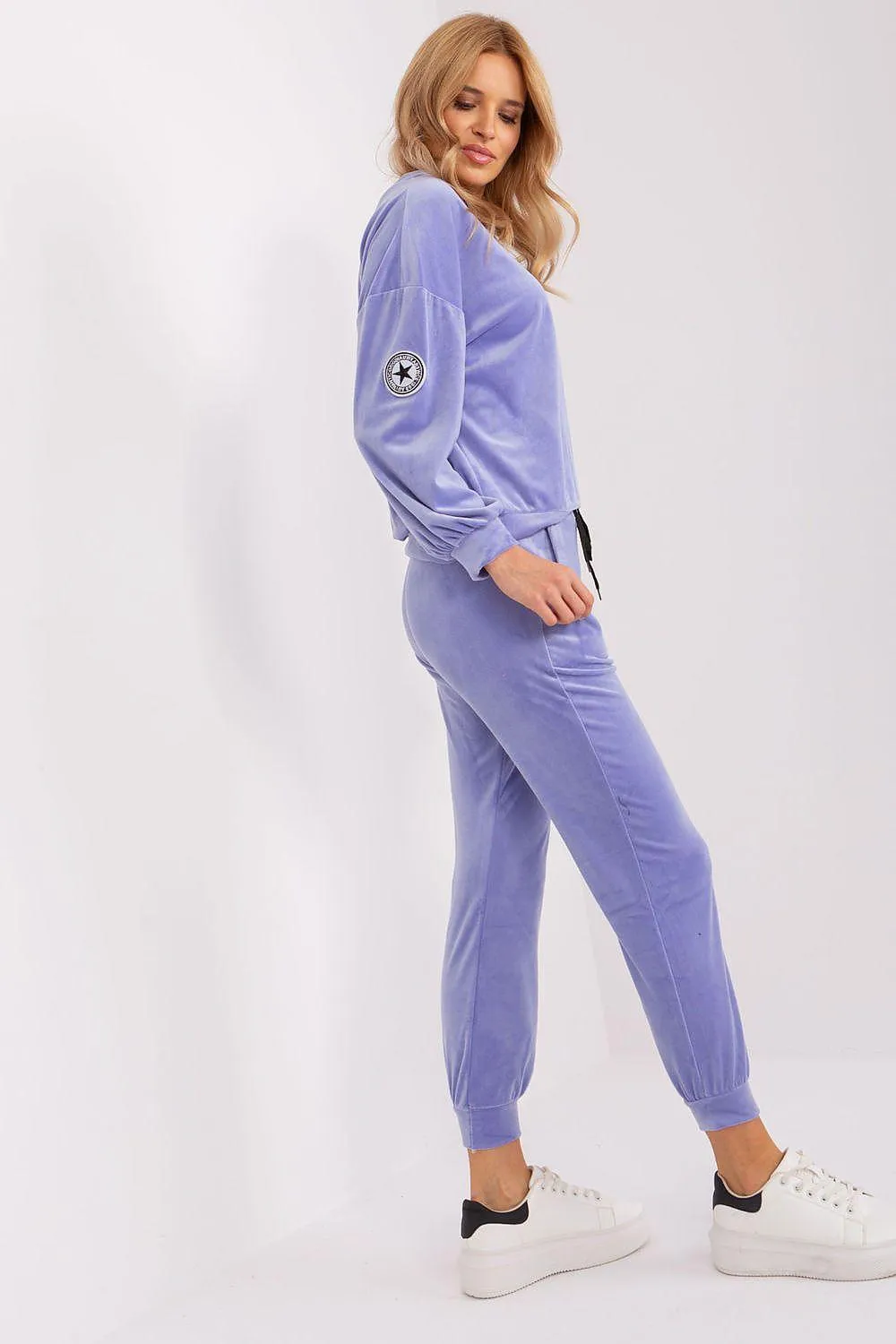 Chic Velour Knit Sweater and Pants Set for Modern Elegance