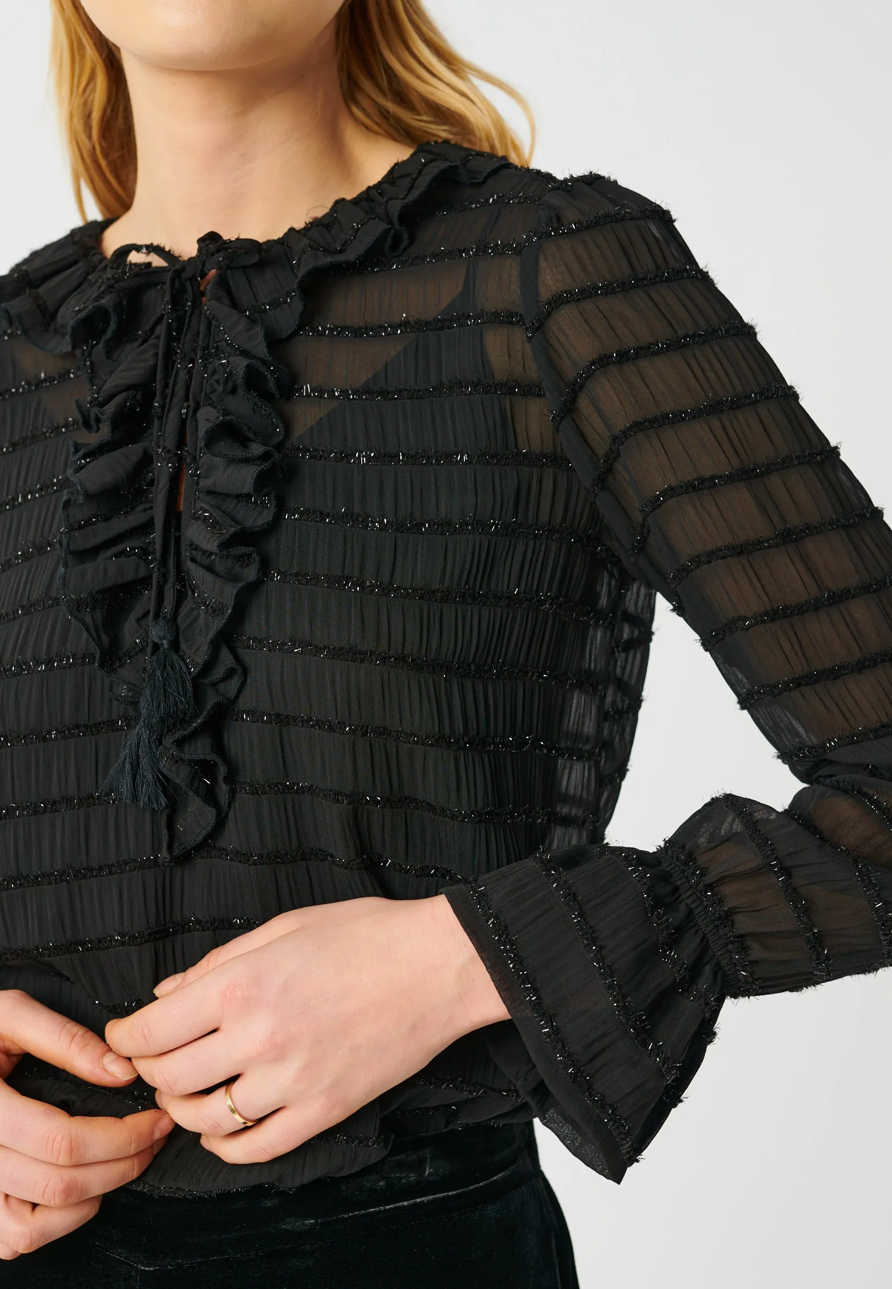 JOANNA NS-Black